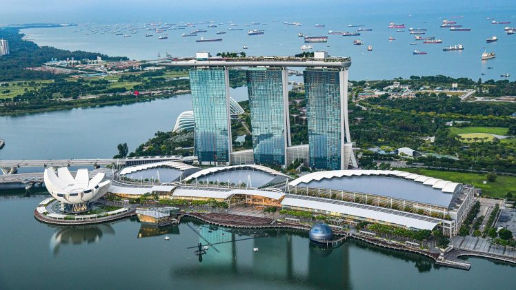 CapitaSpring: Singapore Skycraper